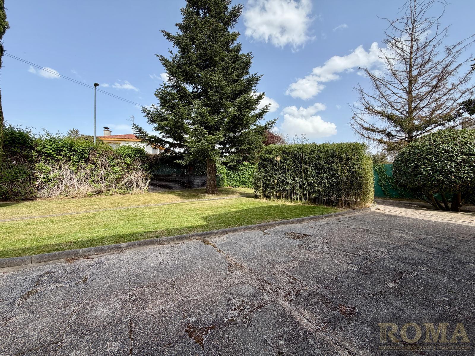 Venta de chalet en Cabrerizos