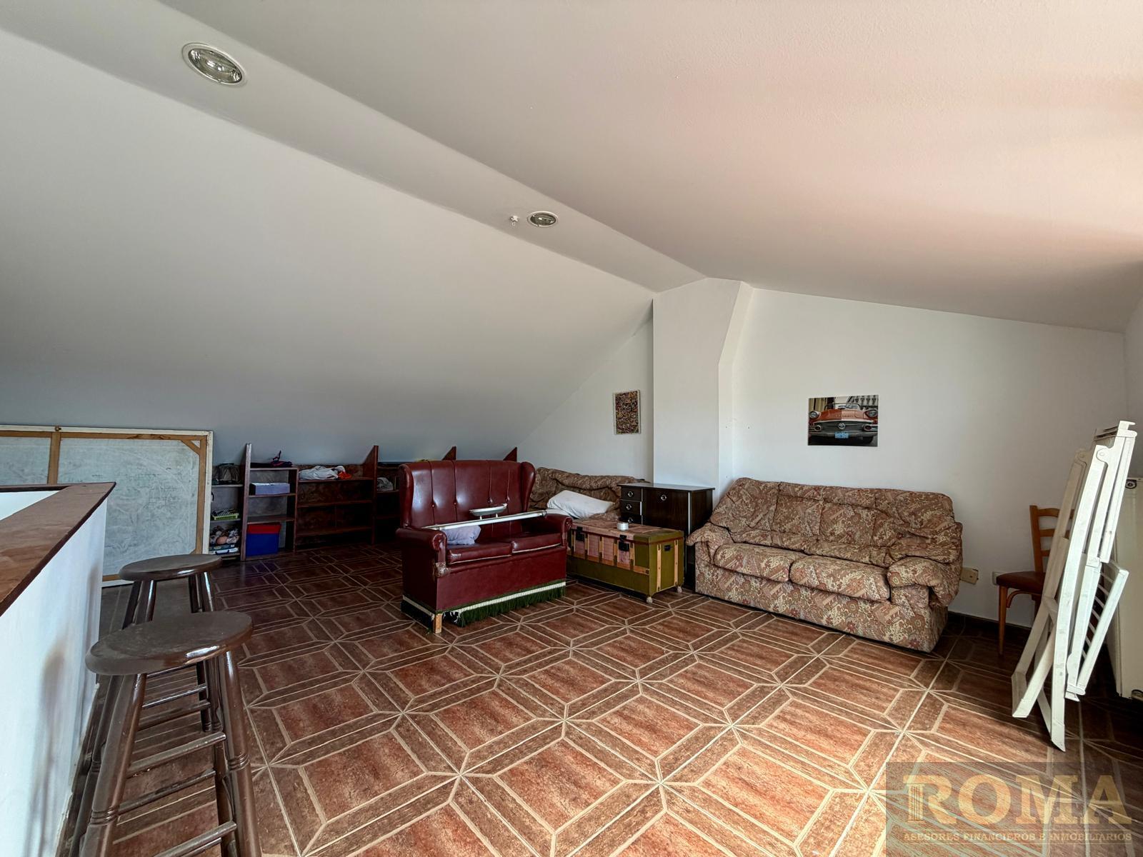 Venta de chalet en Cabrerizos