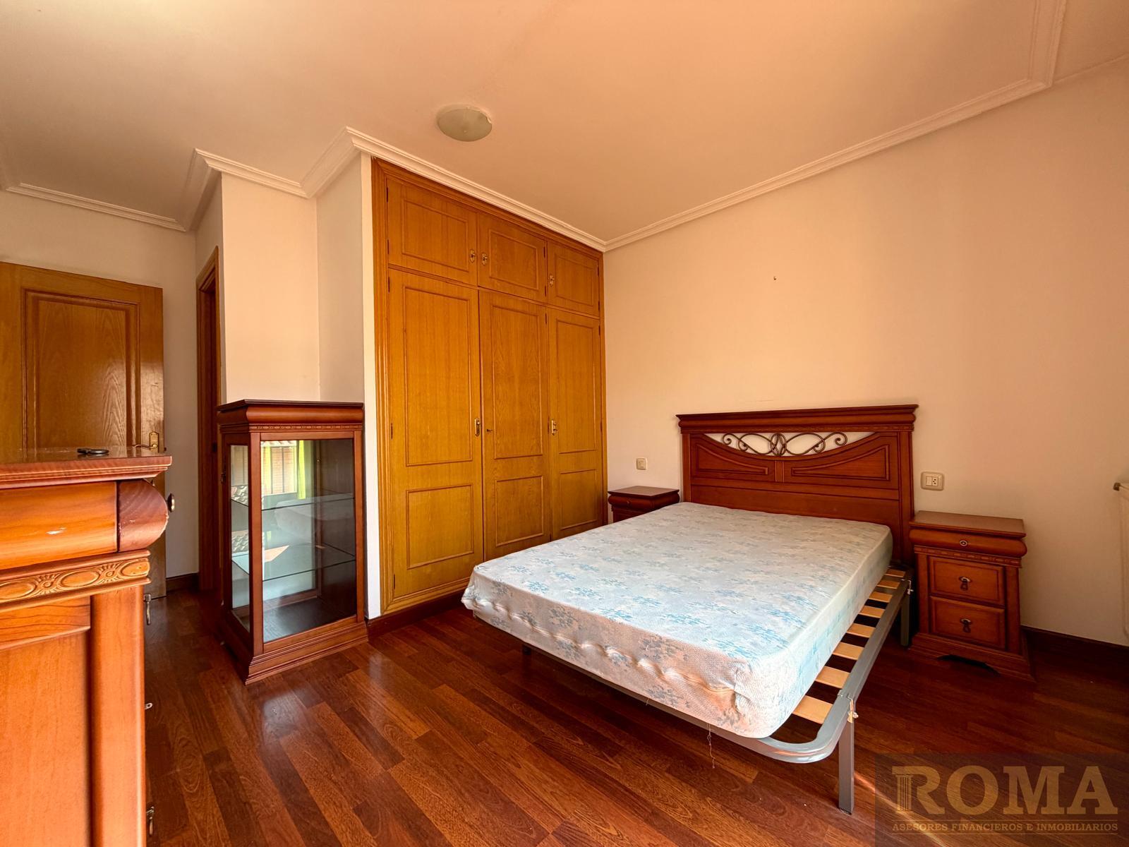 Venta de chalet en Cabrerizos