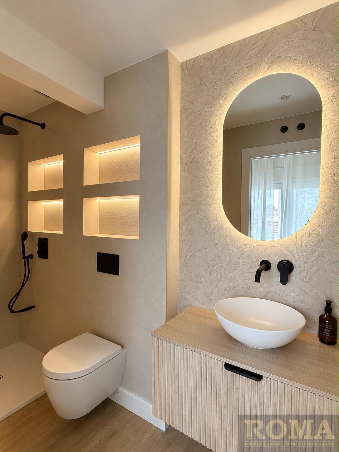 For sale of flat in Salamanca