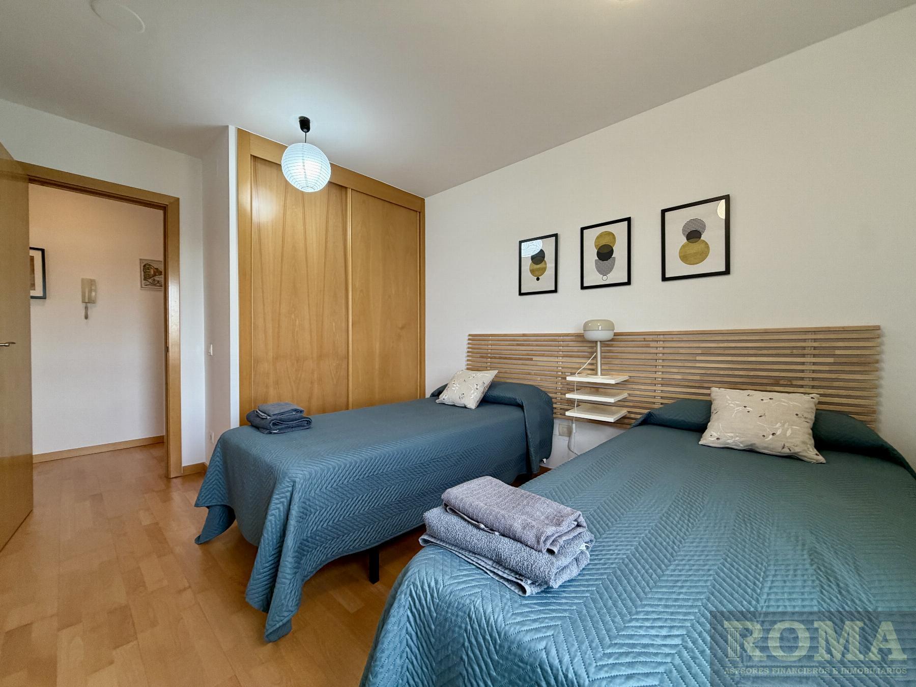 Venta de chalet en Castellanos de Moriscos