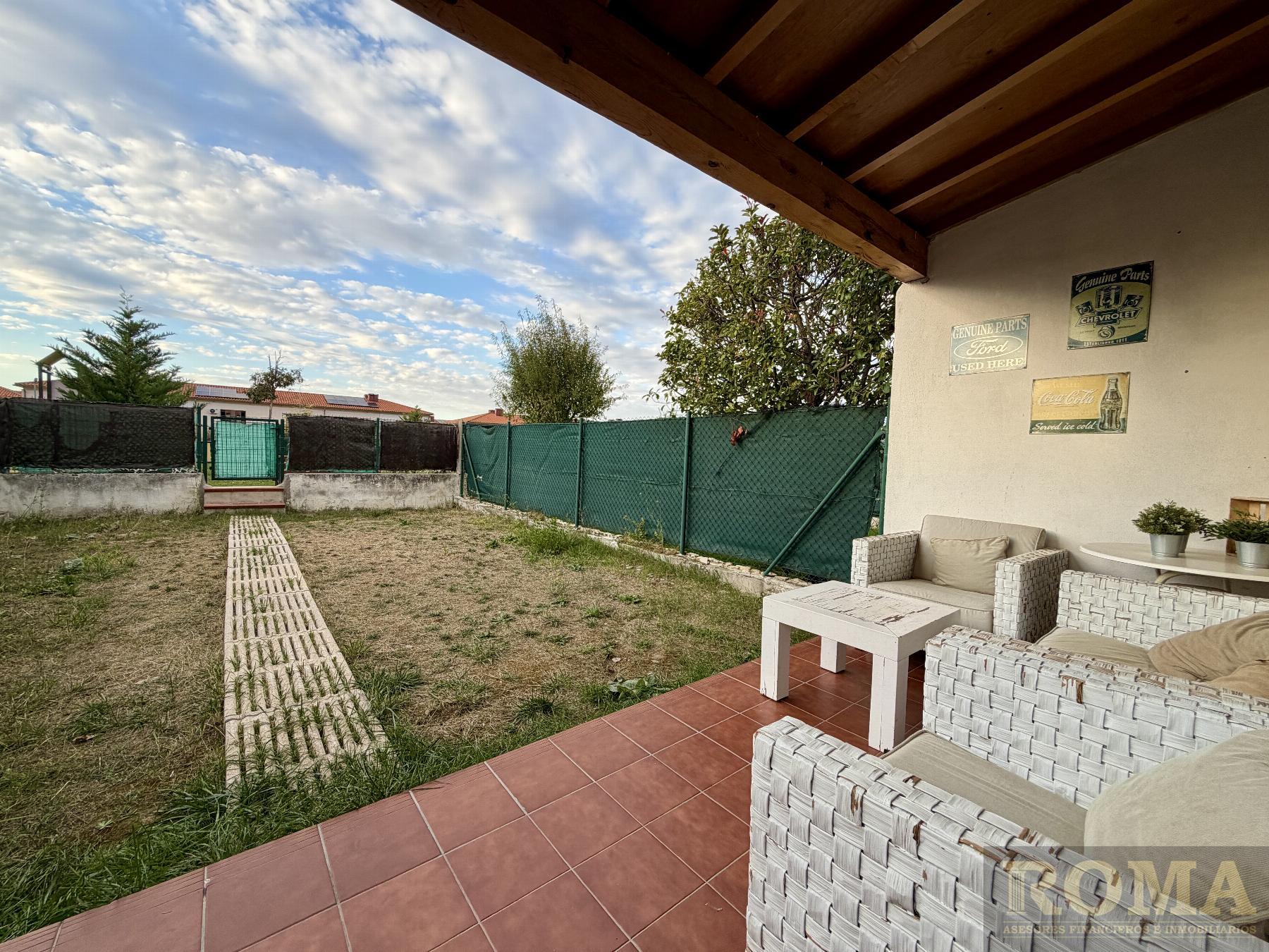 Venta de chalet en Castellanos de Moriscos