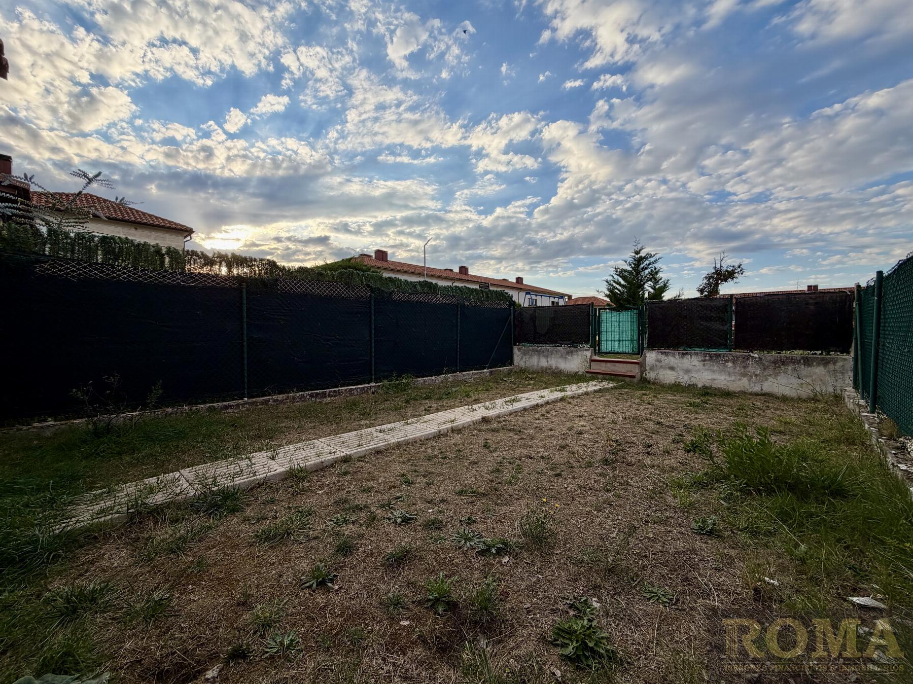 Venta de chalet en Castellanos de Moriscos