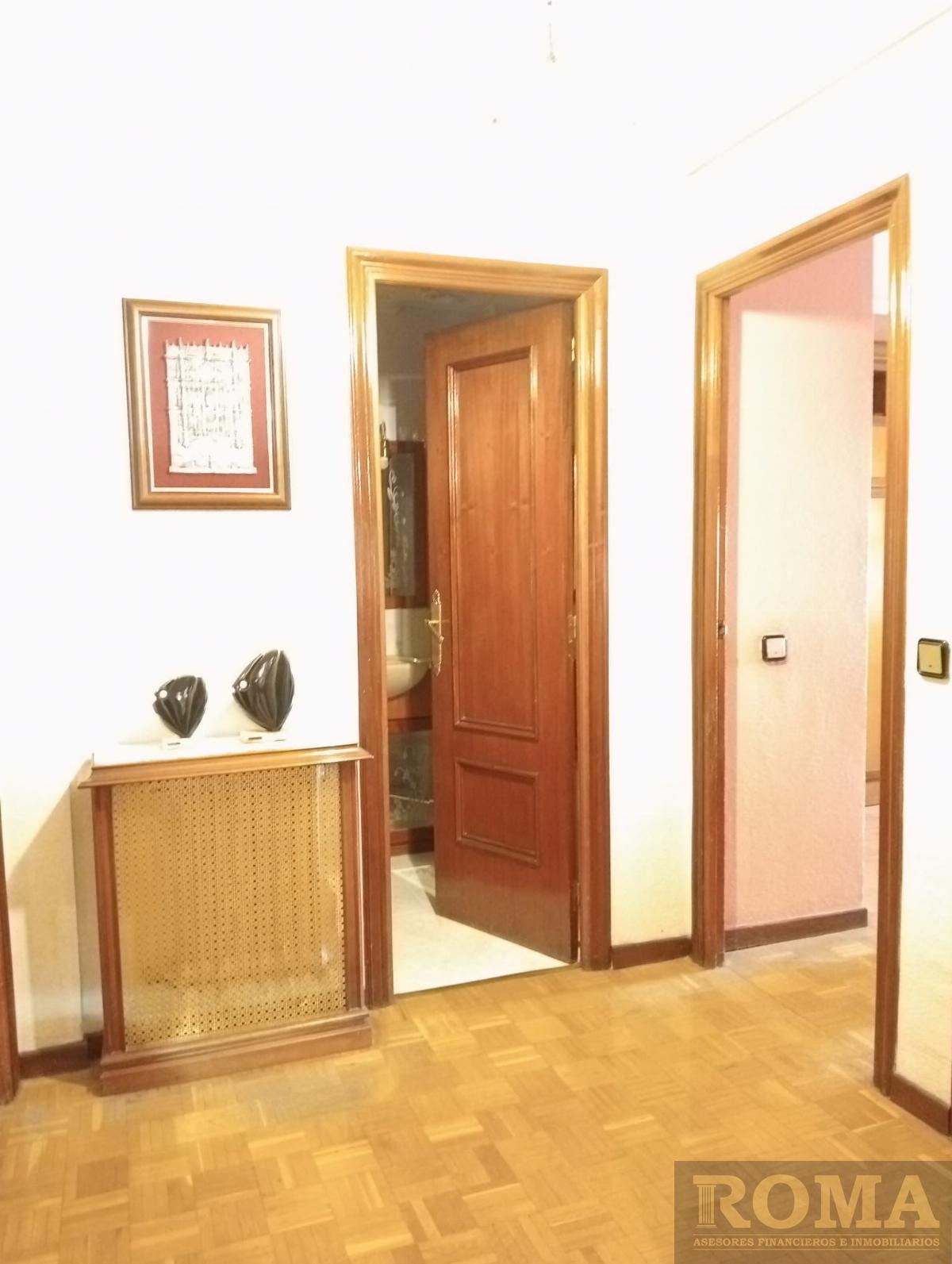 For sale of flat in Salamanca