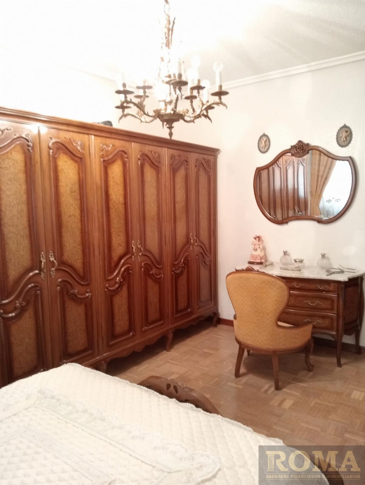 For sale of flat in Salamanca