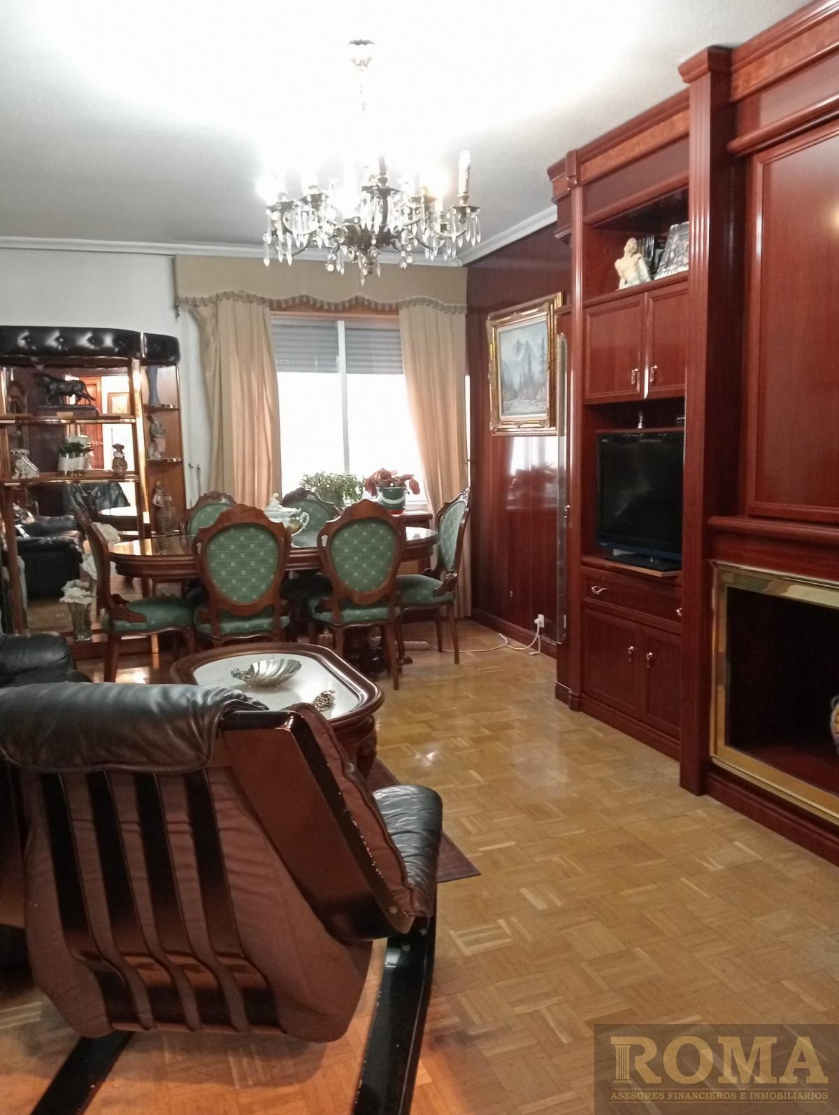 For sale of flat in Salamanca