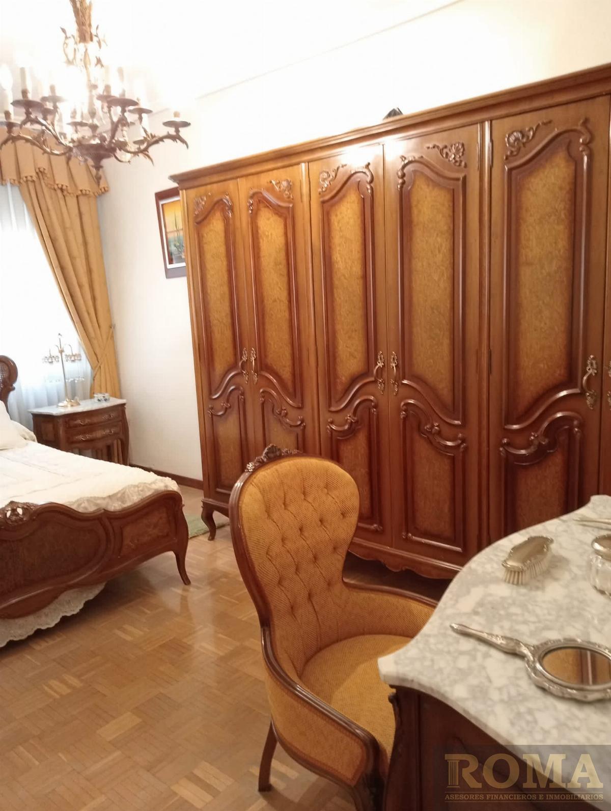 For sale of flat in Salamanca
