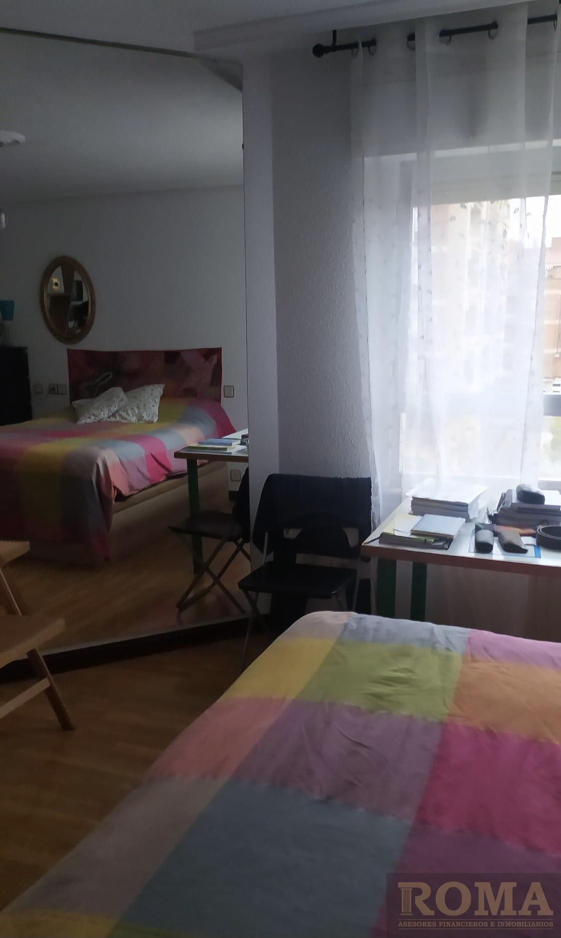 For sale of flat in Salamanca