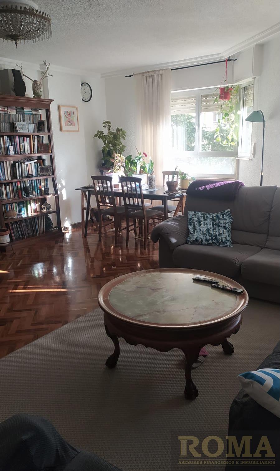 For sale of flat in Salamanca