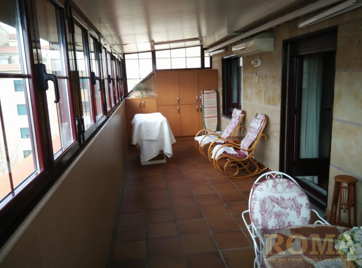 For sale of penthouse in Salamanca