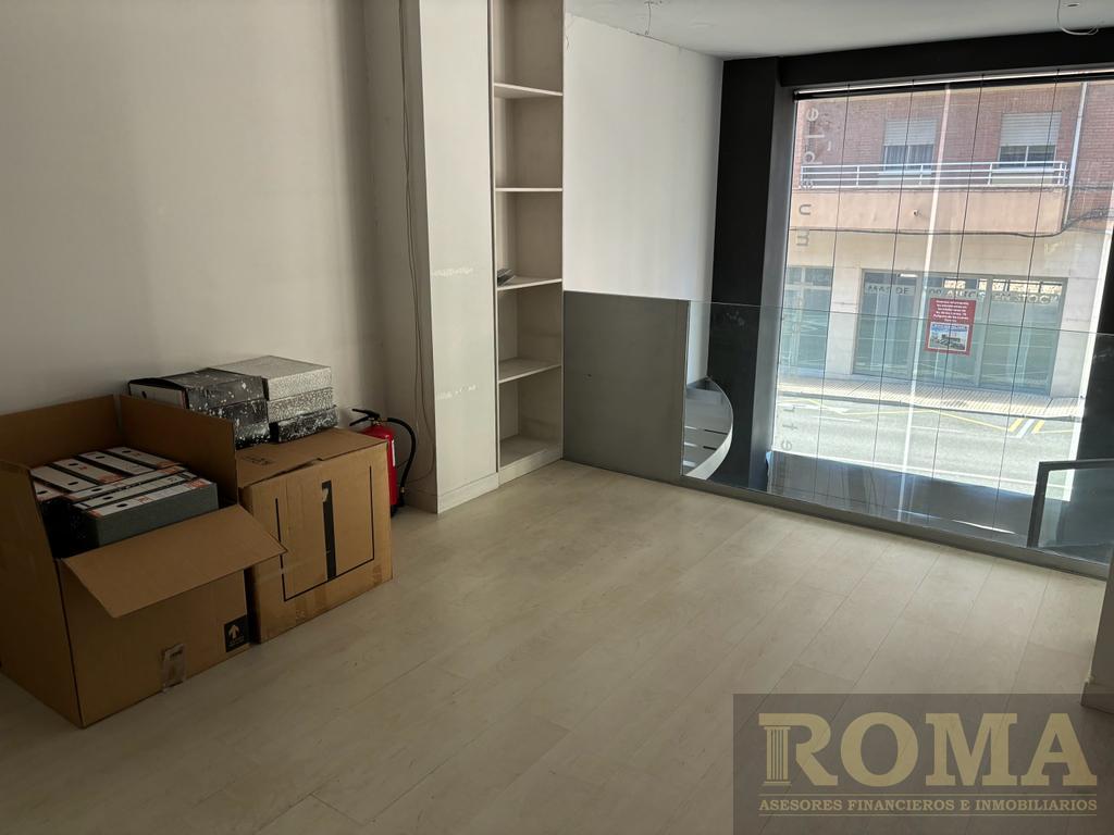 For sale of commercial in Zamora