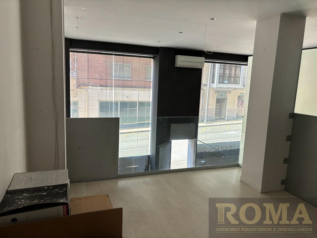 For sale of commercial in Zamora