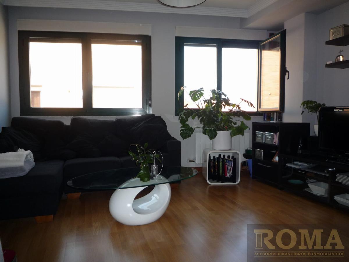 For sale of apartment in Castellanos de Moriscos