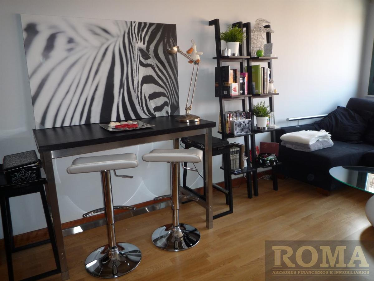 For sale of apartment in Castellanos de Moriscos