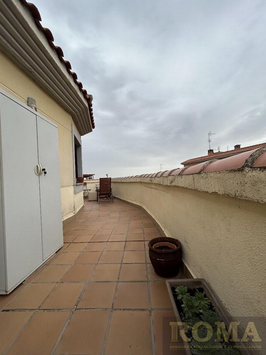 For sale of apartment in Cabrerizos