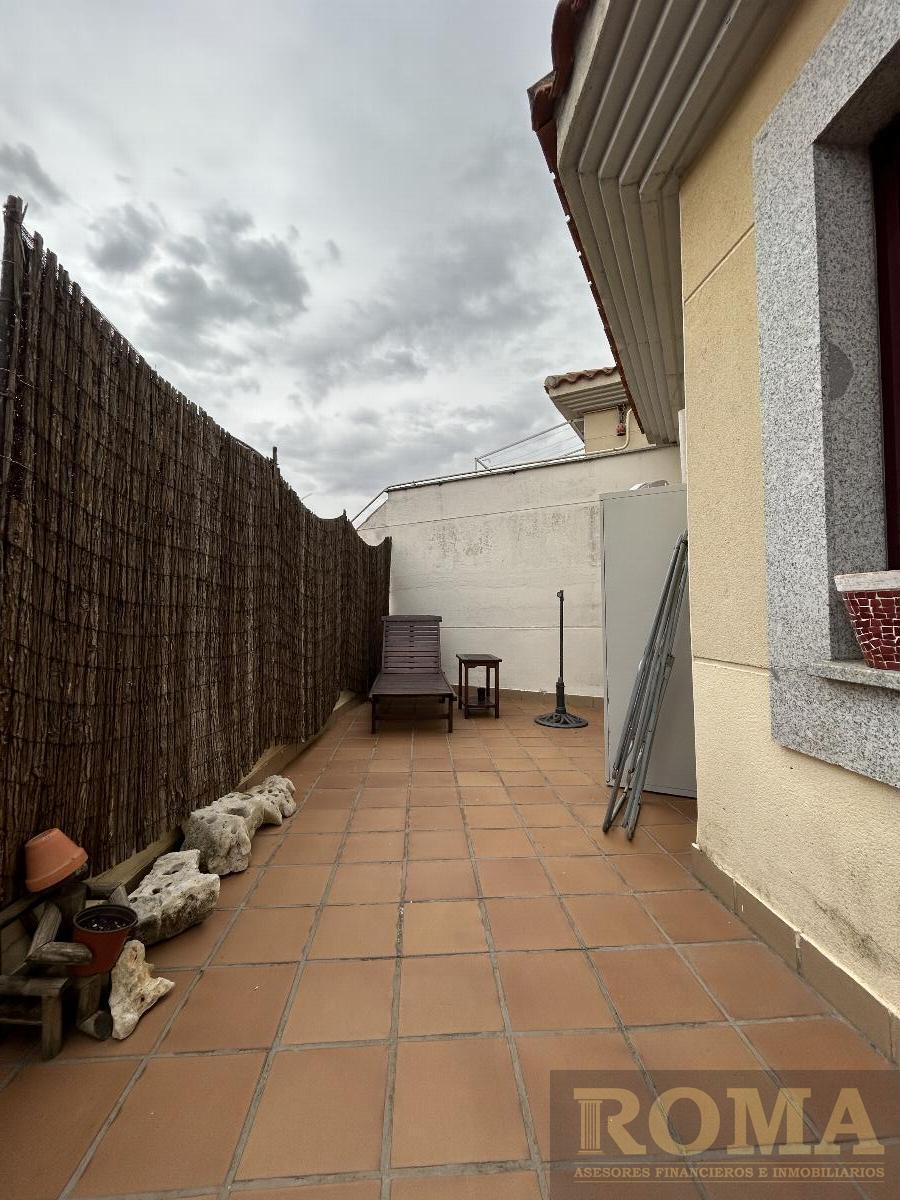 For sale of apartment in Cabrerizos