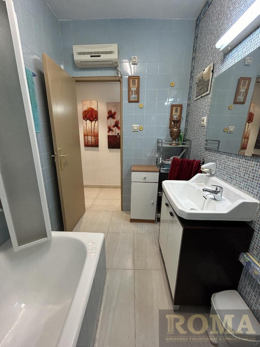 For sale of flat in Salamanca