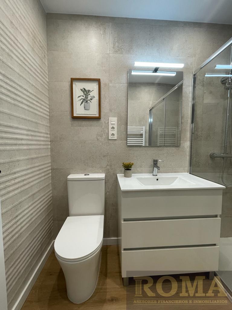 For sale of flat in Salamanca