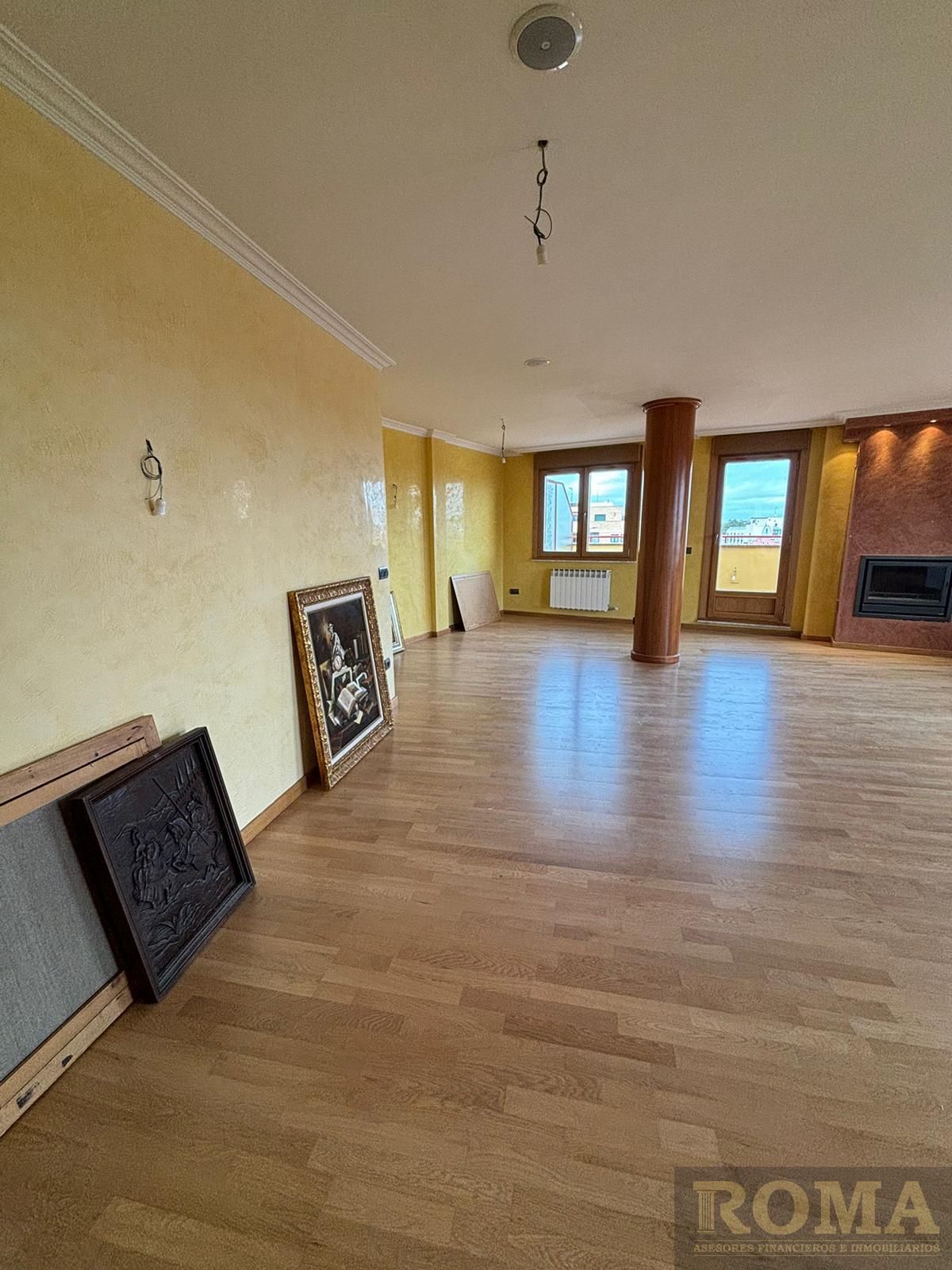 For sale of penthouse in Aldeaseca de Armuña