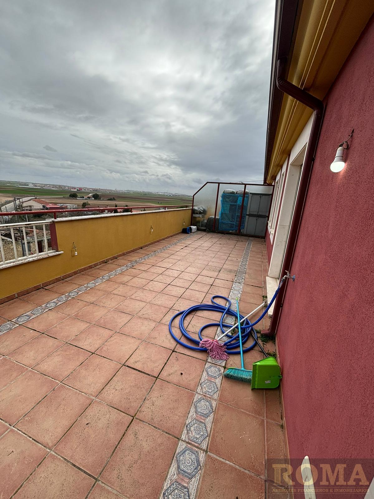 For sale of penthouse in Aldeaseca de Armuña