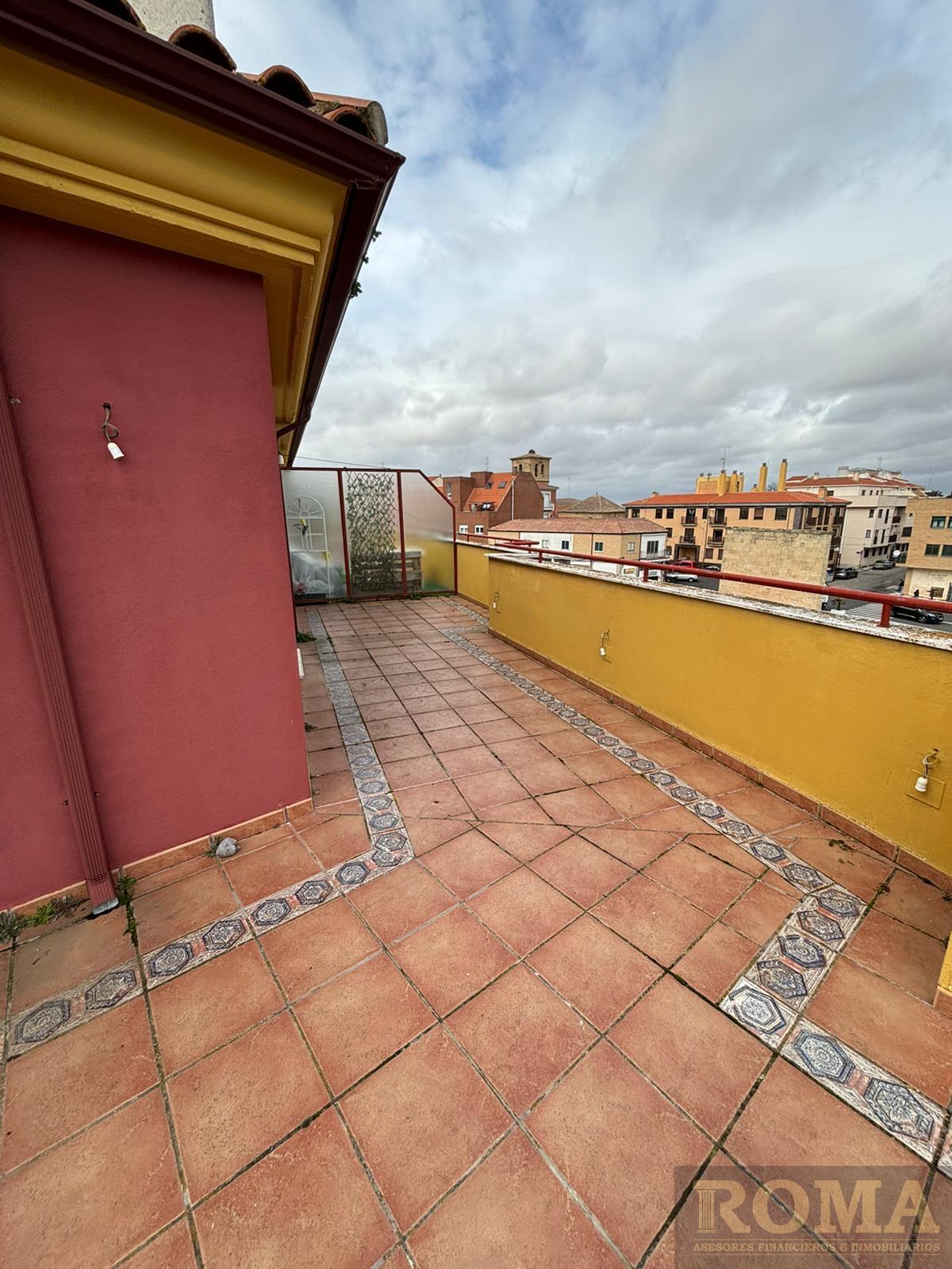 For sale of penthouse in Aldeaseca de Armuña