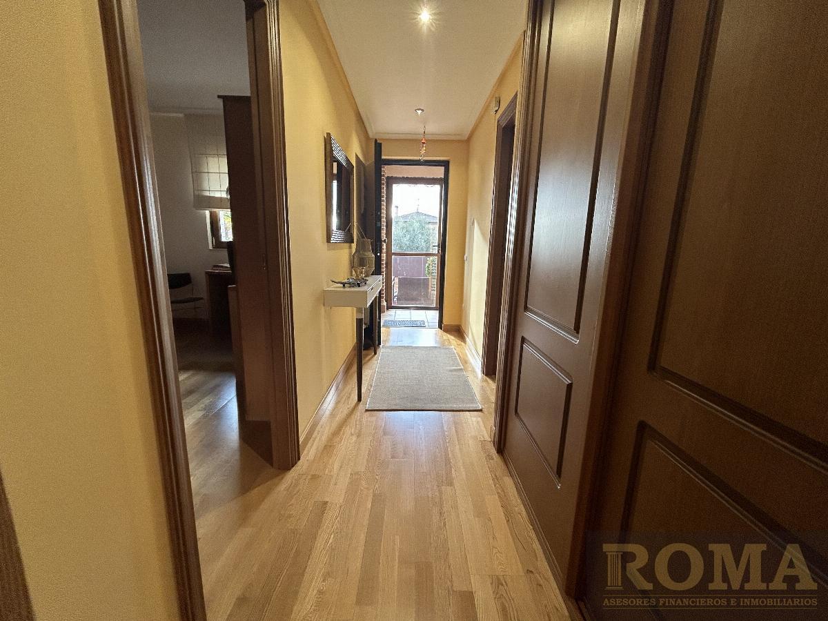 For sale of chalet in Cabrerizos