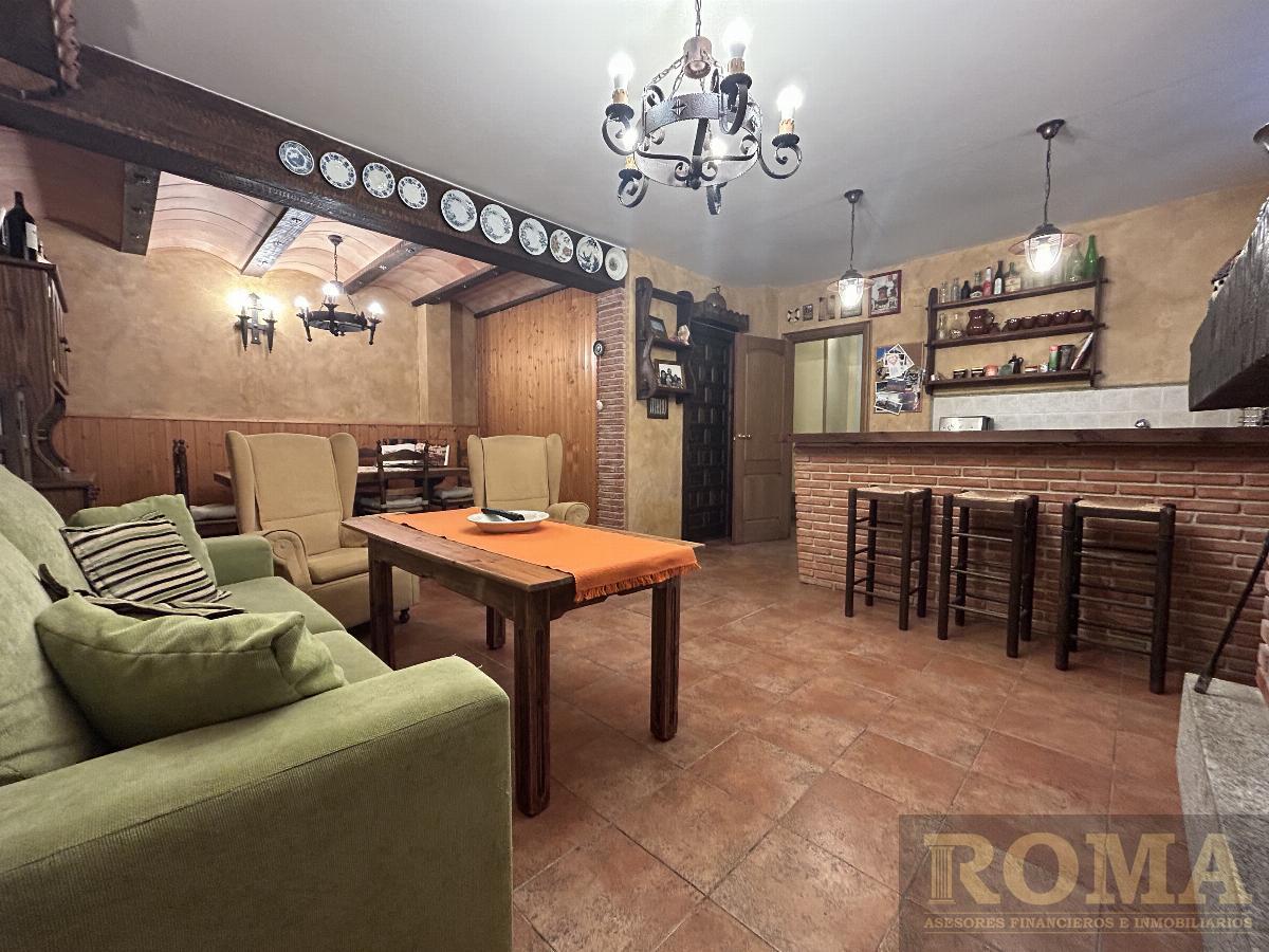 For sale of chalet in Cabrerizos