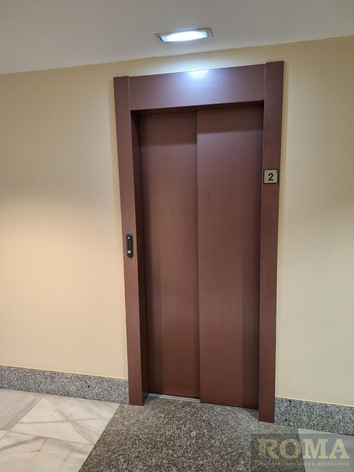 For sale of flat in Salamanca