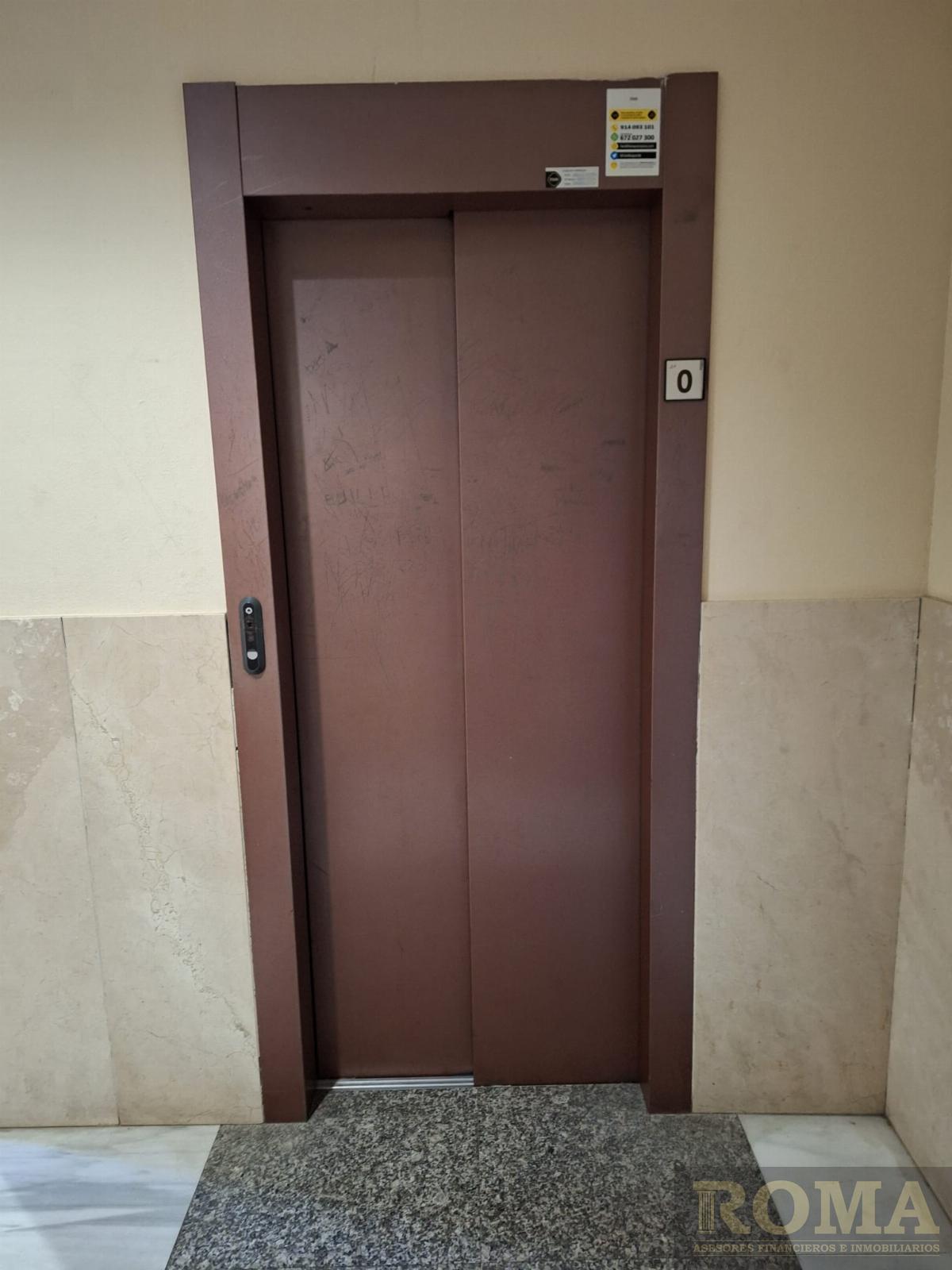 For sale of flat in Salamanca