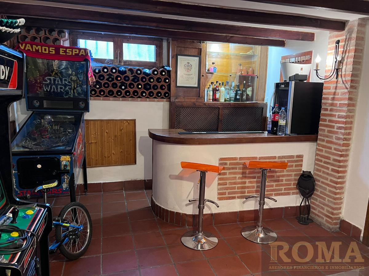 For sale of chalet in Cabrerizos