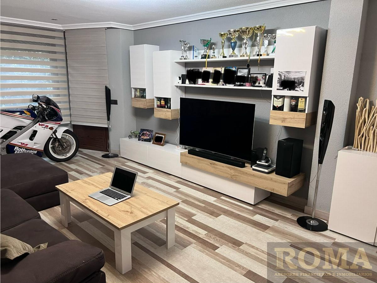 For sale of chalet in Cabrerizos