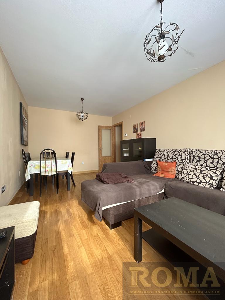 For sale of flat in Castellanos de Moriscos