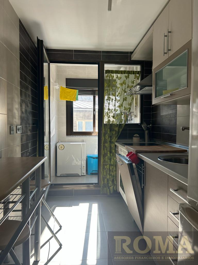 For sale of flat in Castellanos de Moriscos