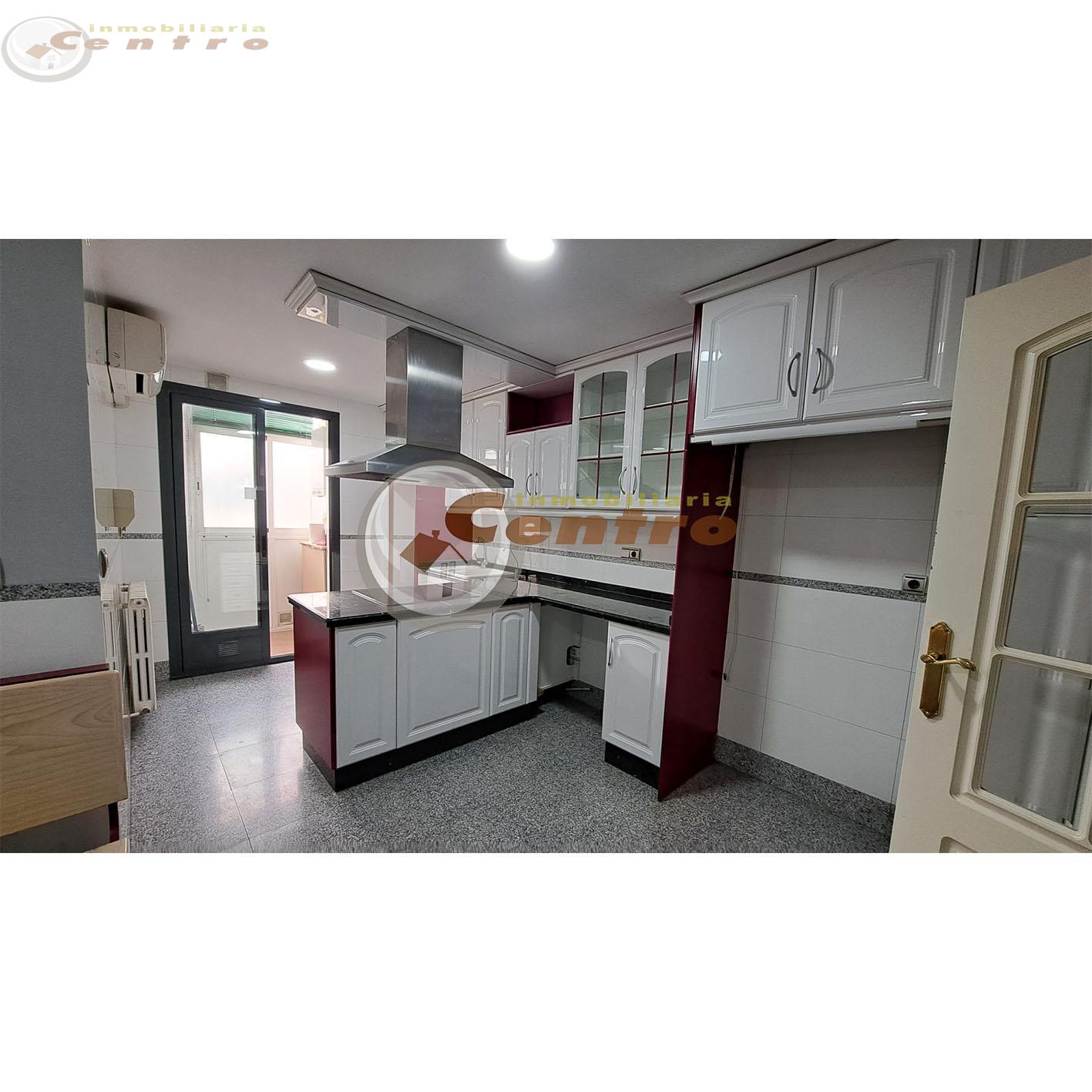 For sale of flat in Albacete