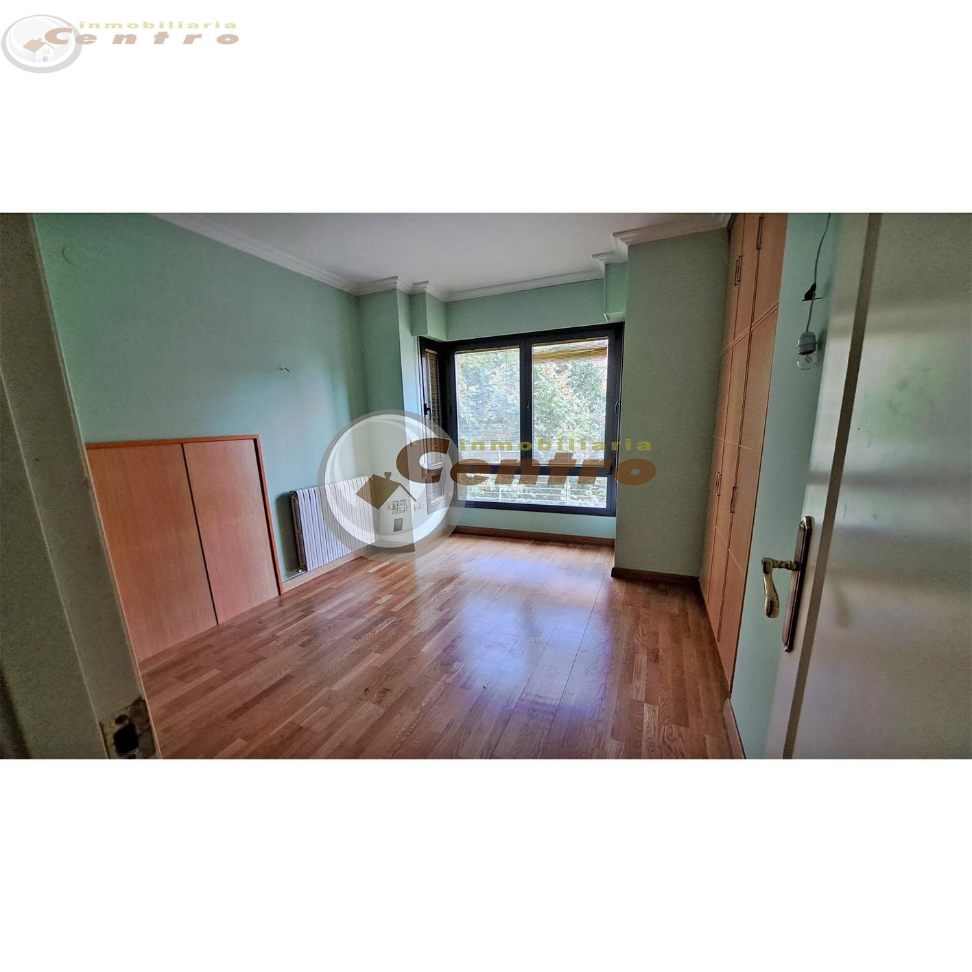 For sale of flat in Albacete