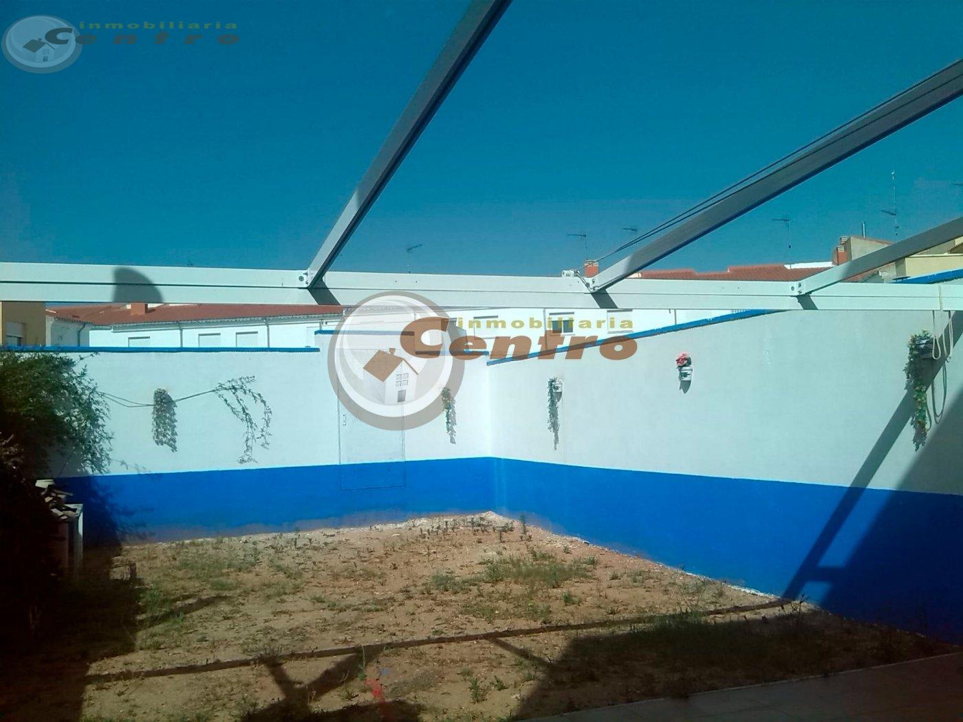For sale of house in Pozohondo