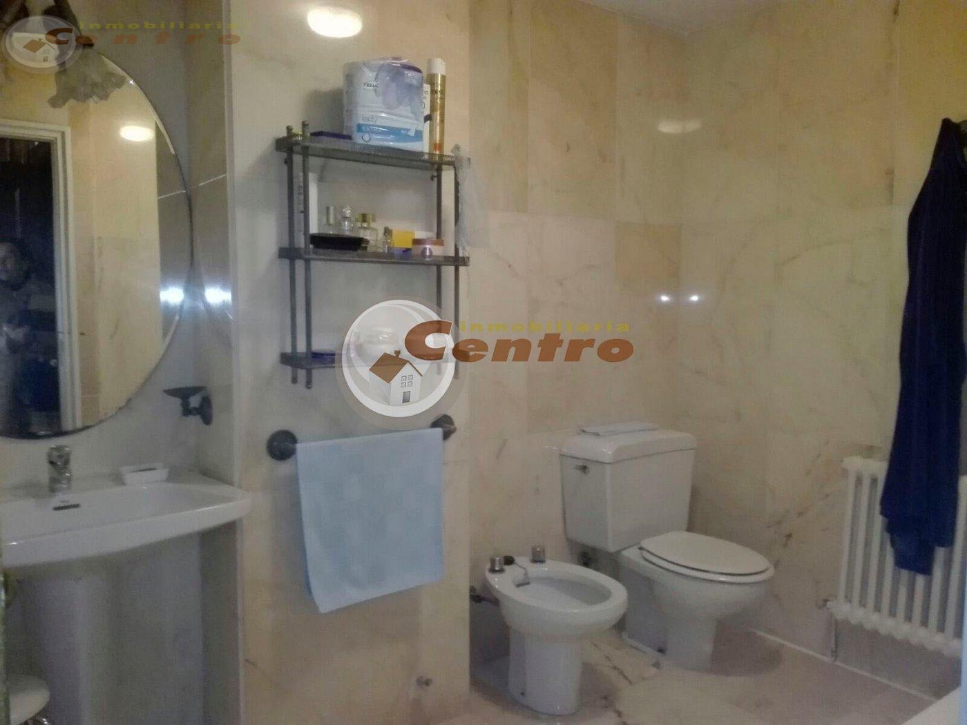 For sale of flat in Albacete