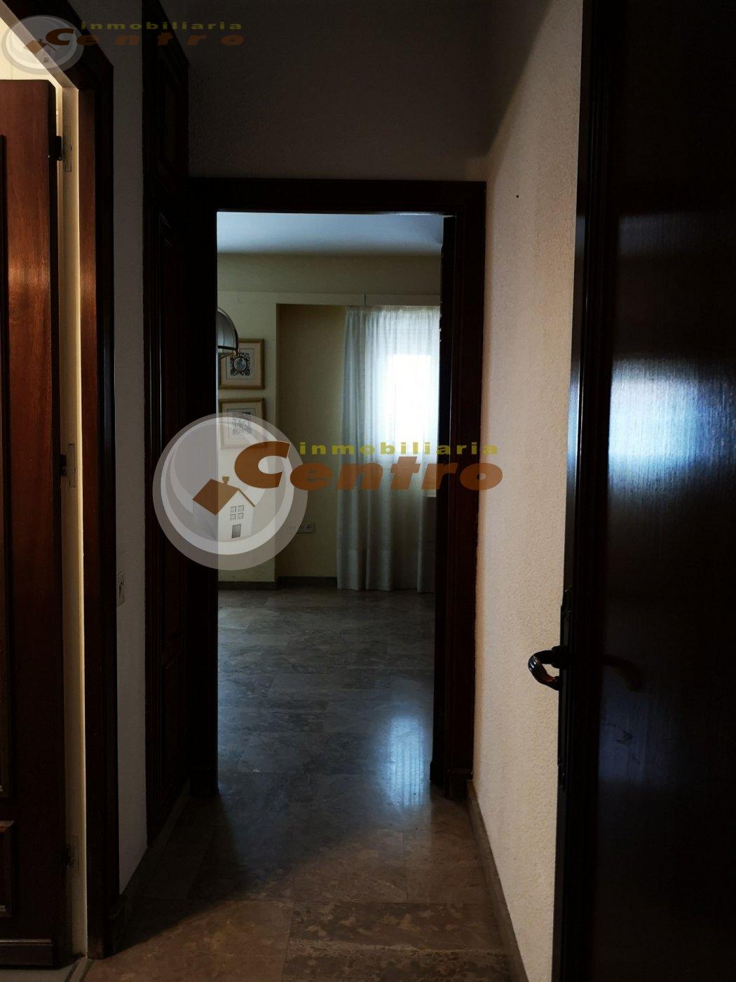 For sale of flat in Albacete