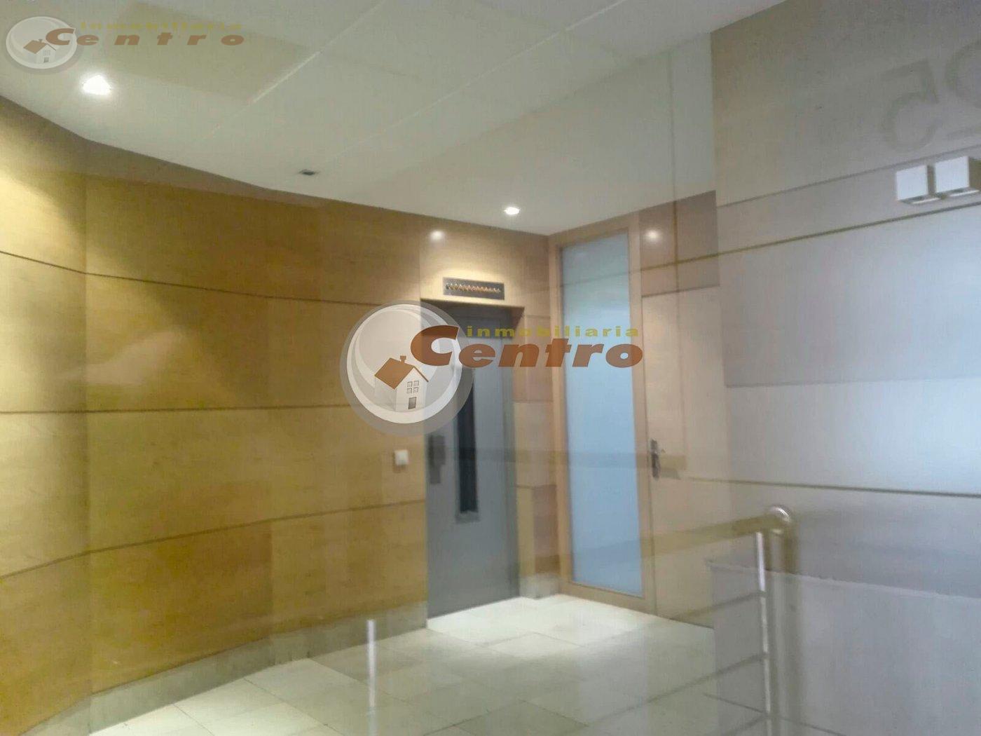 For sale of flat in Albacete