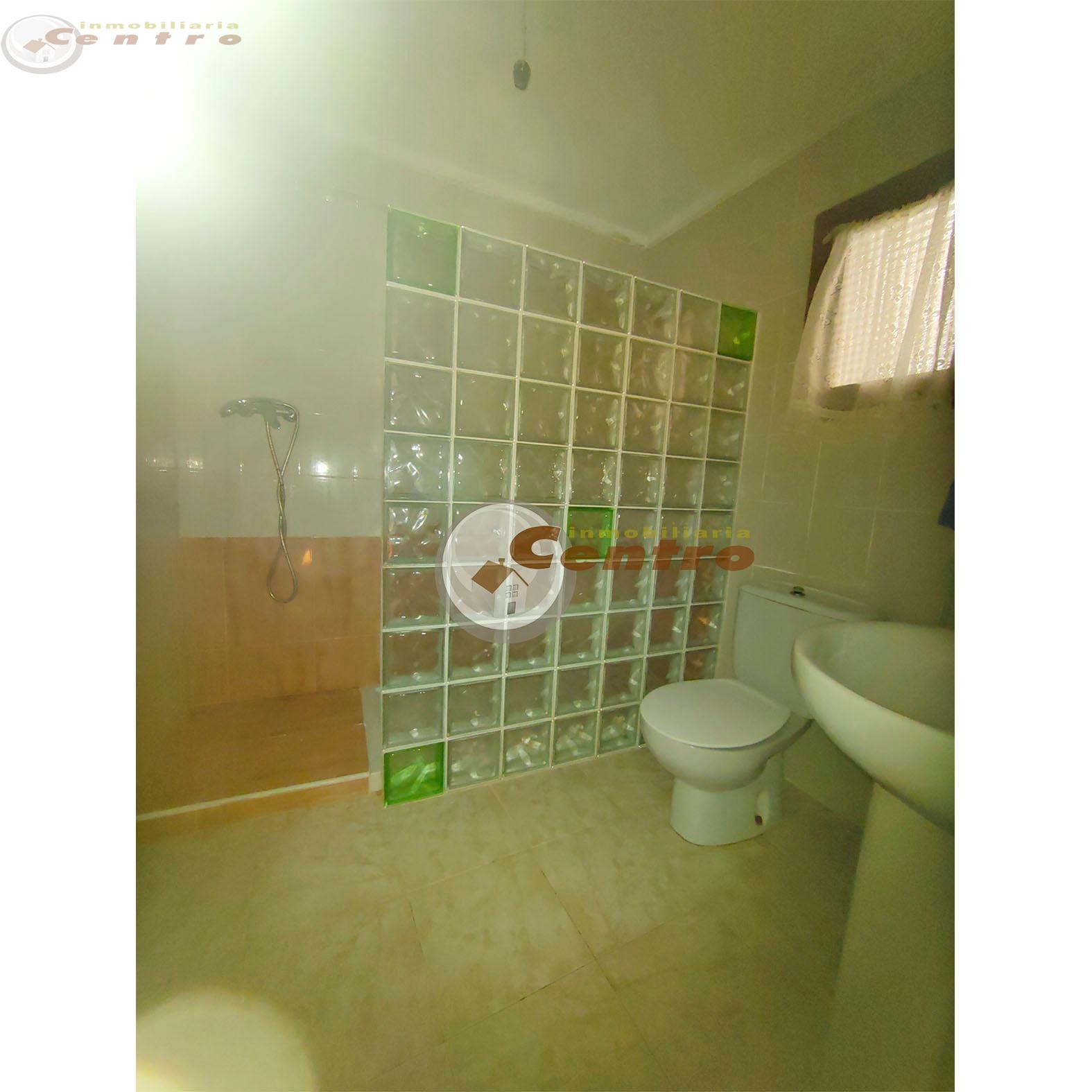 For sale of house in Abengibre