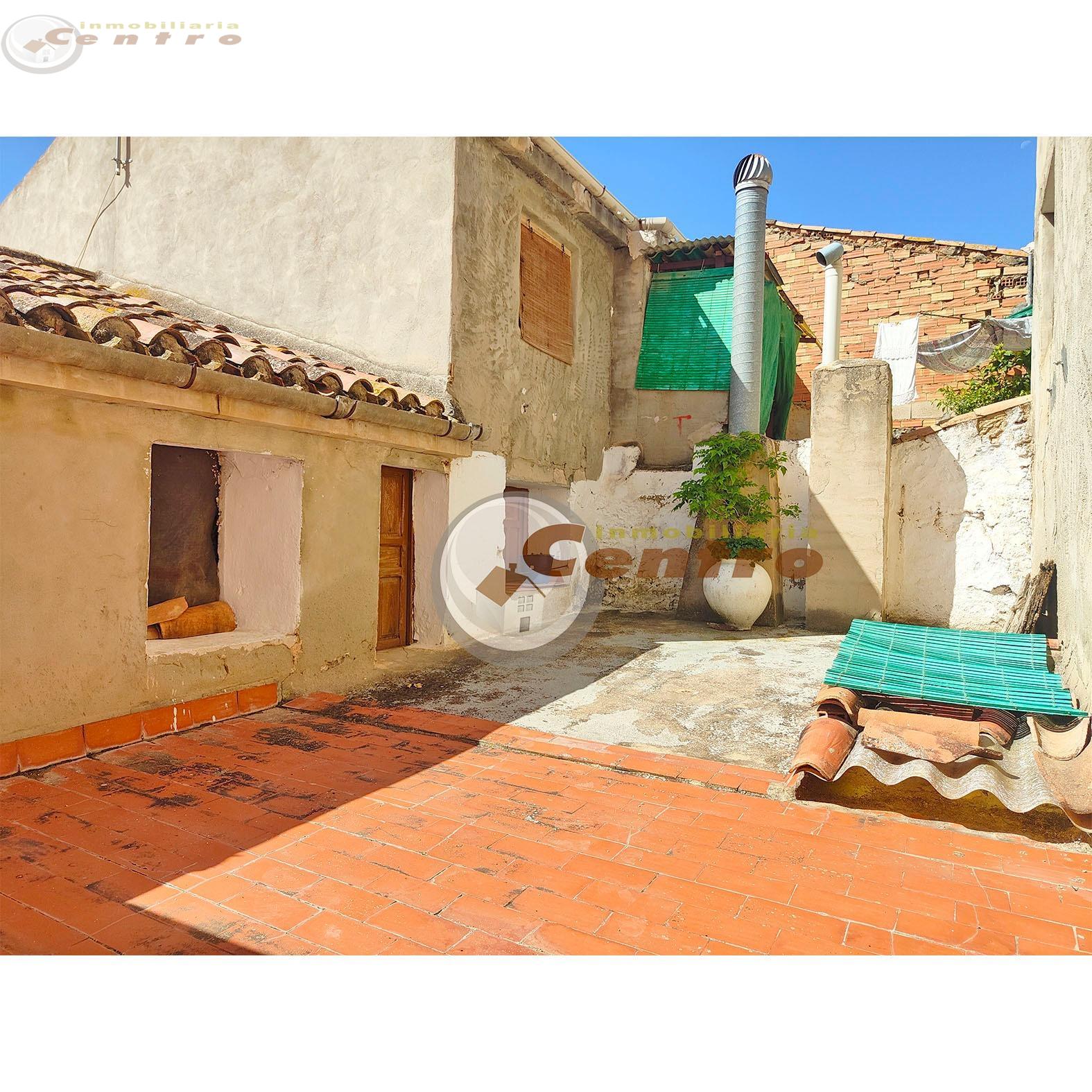 For sale of house in Abengibre