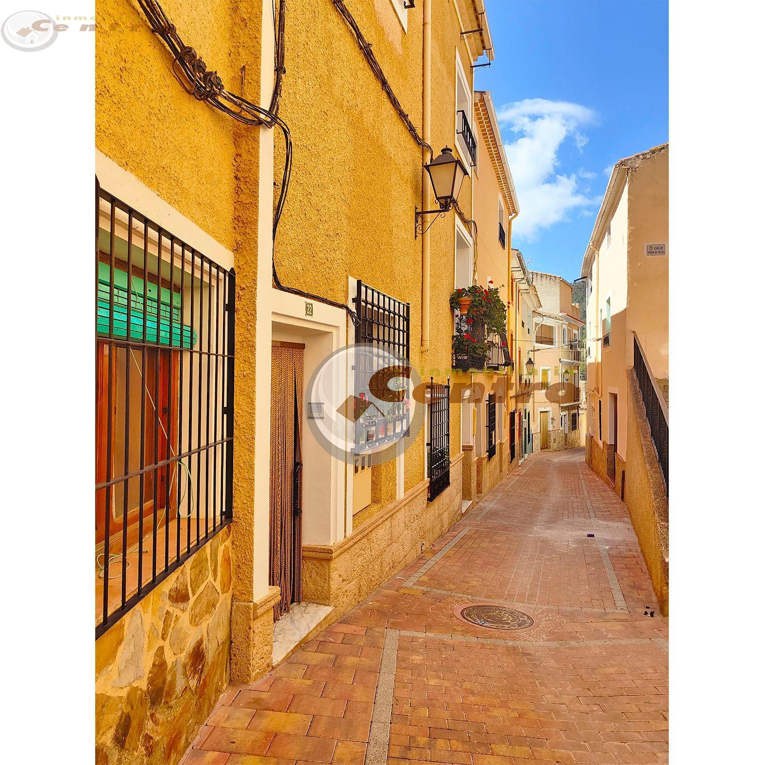 For sale of house in Abengibre