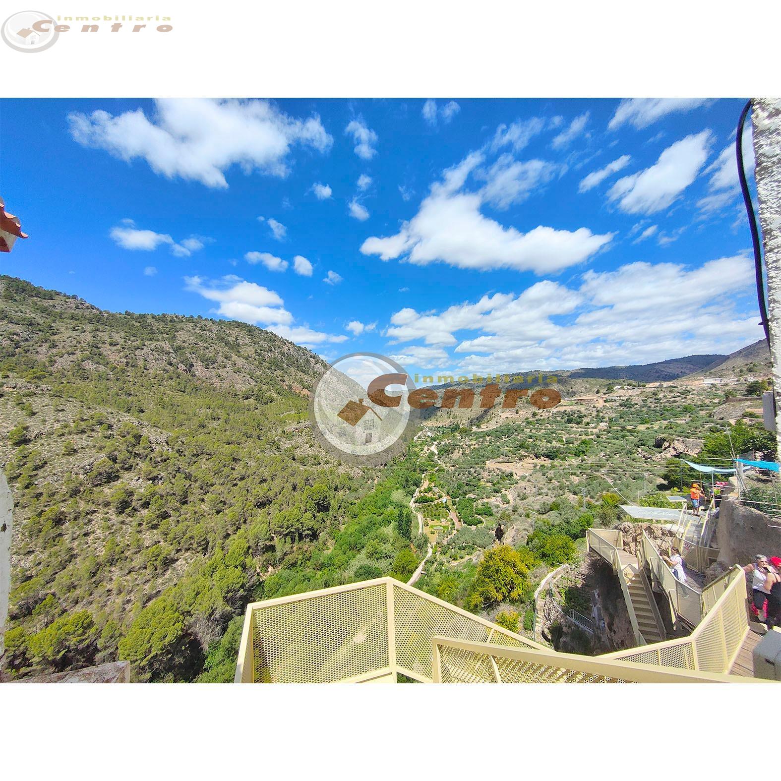 For sale of house in Abengibre