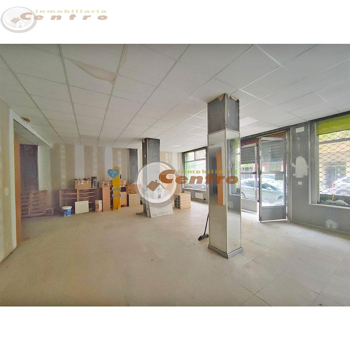 For rent of commercial in Albacete