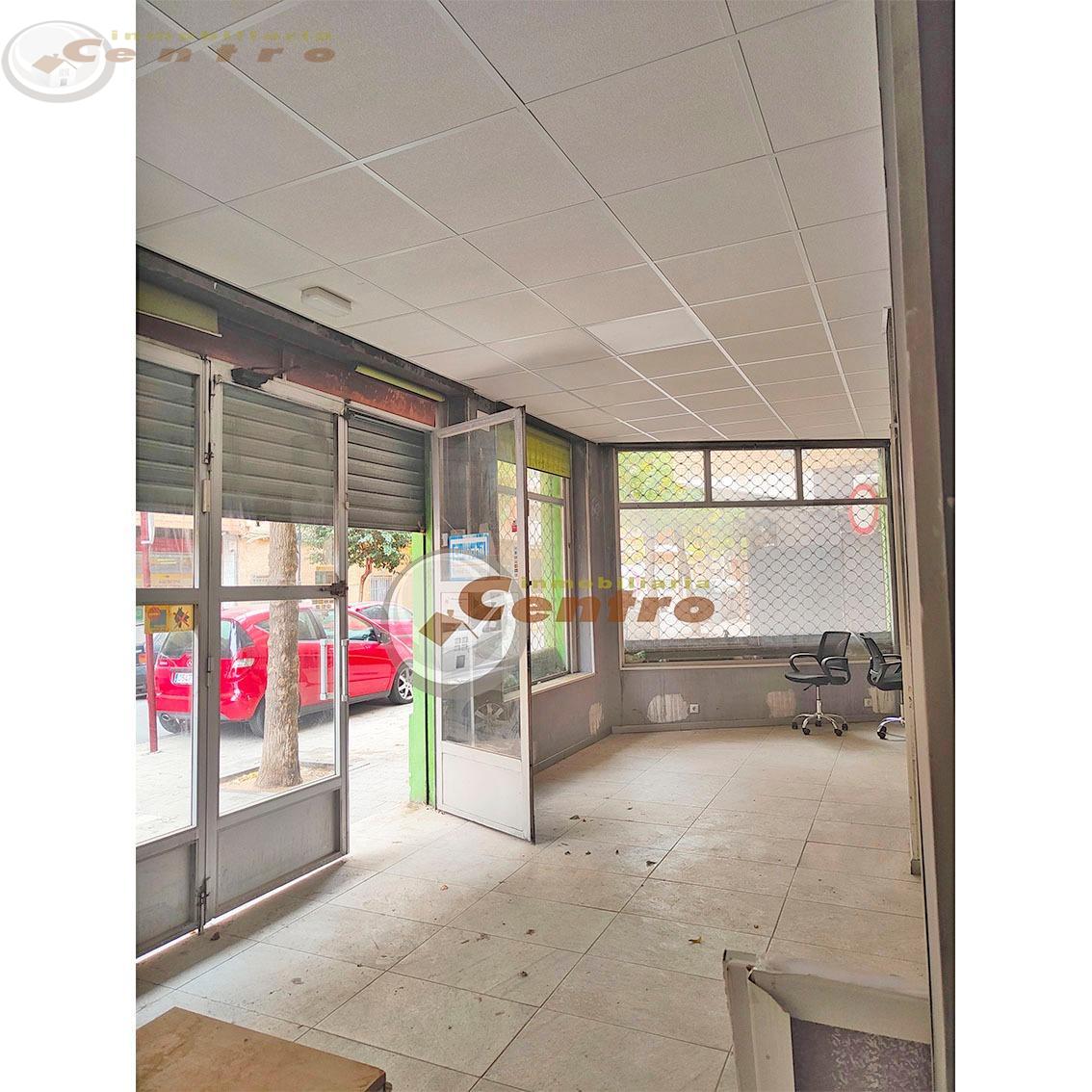 For rent of commercial in Albacete