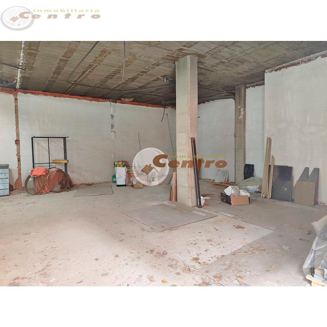 For sale of commercial in Albacete