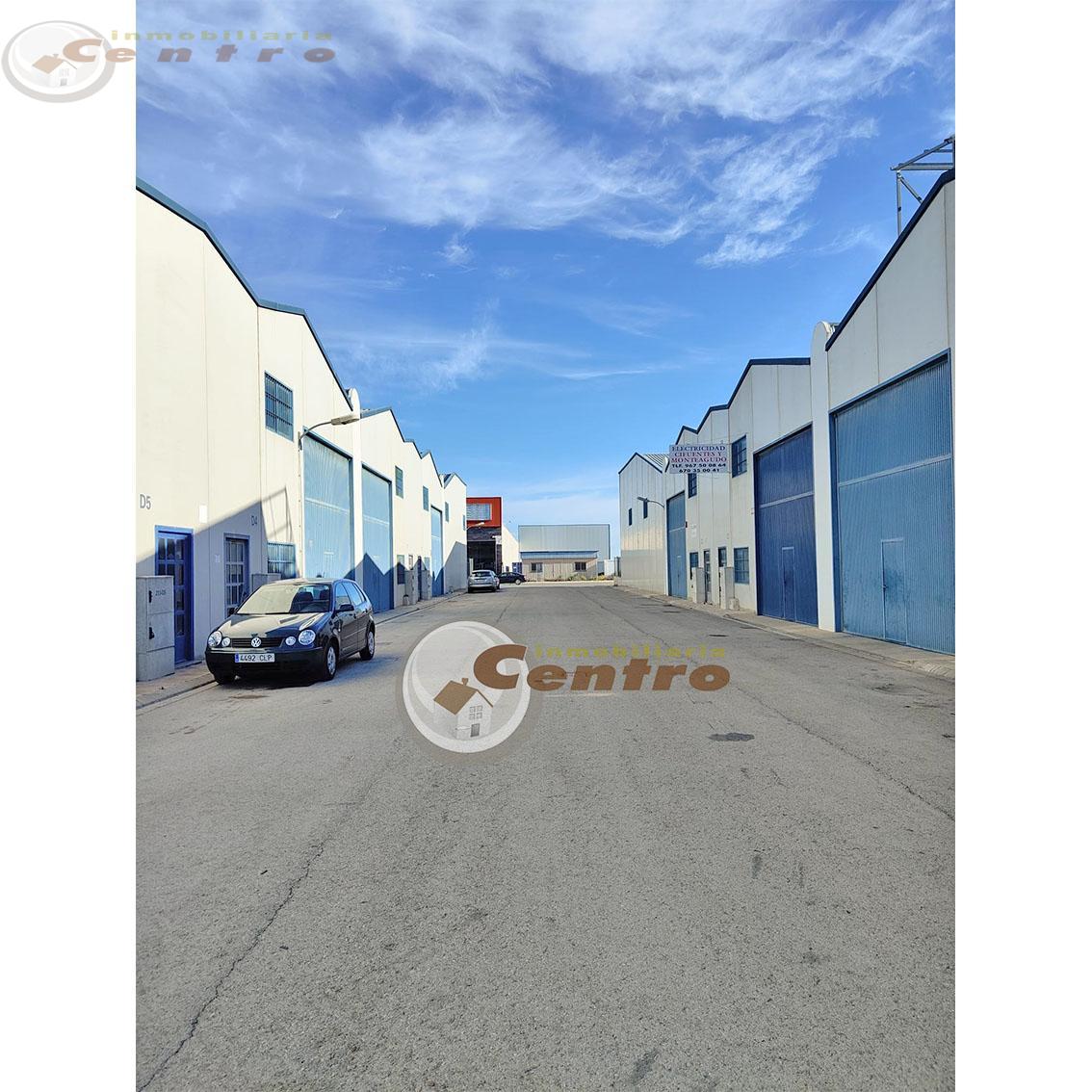For sale of industrial plant/warehouse in Albacete