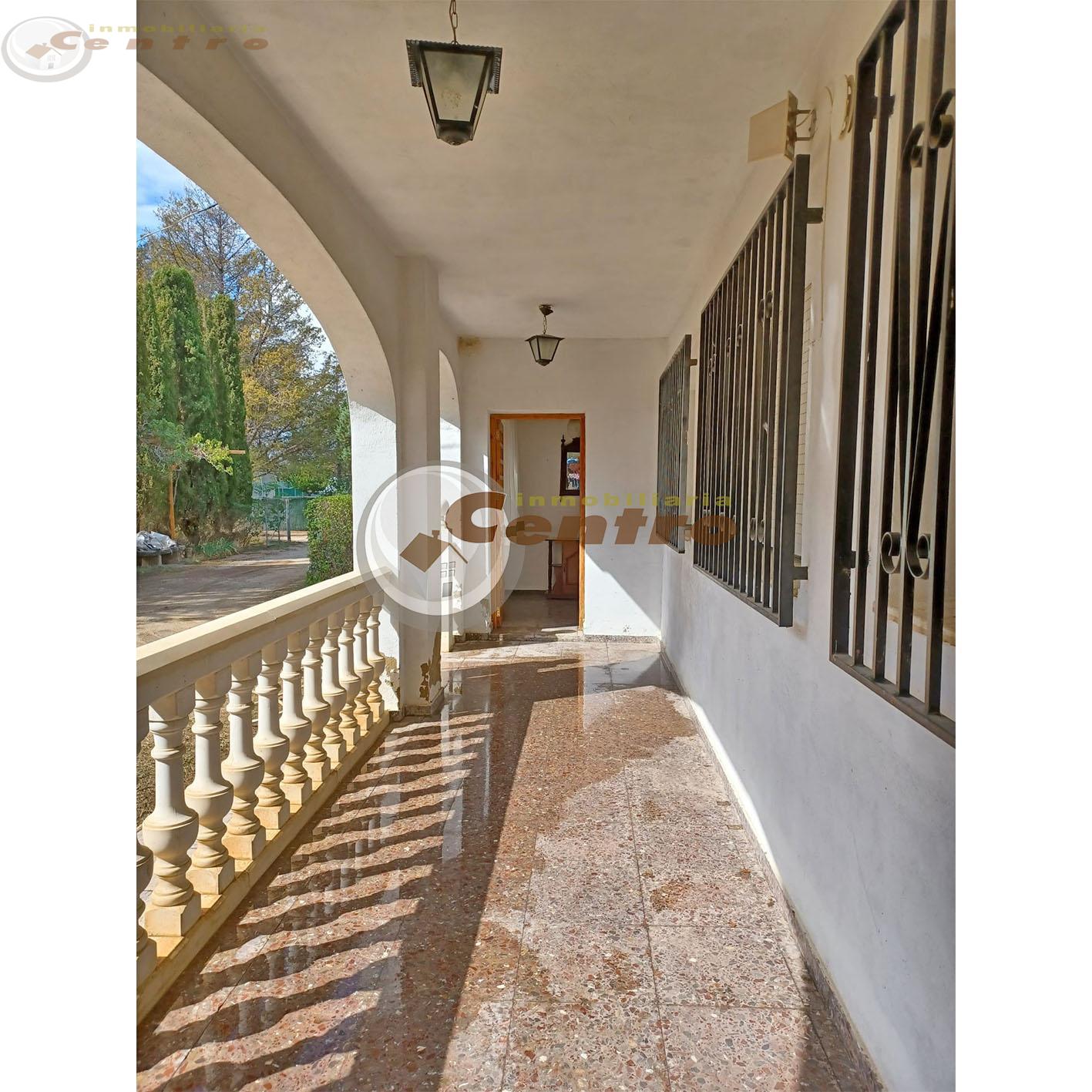For sale of chalet in Albacete