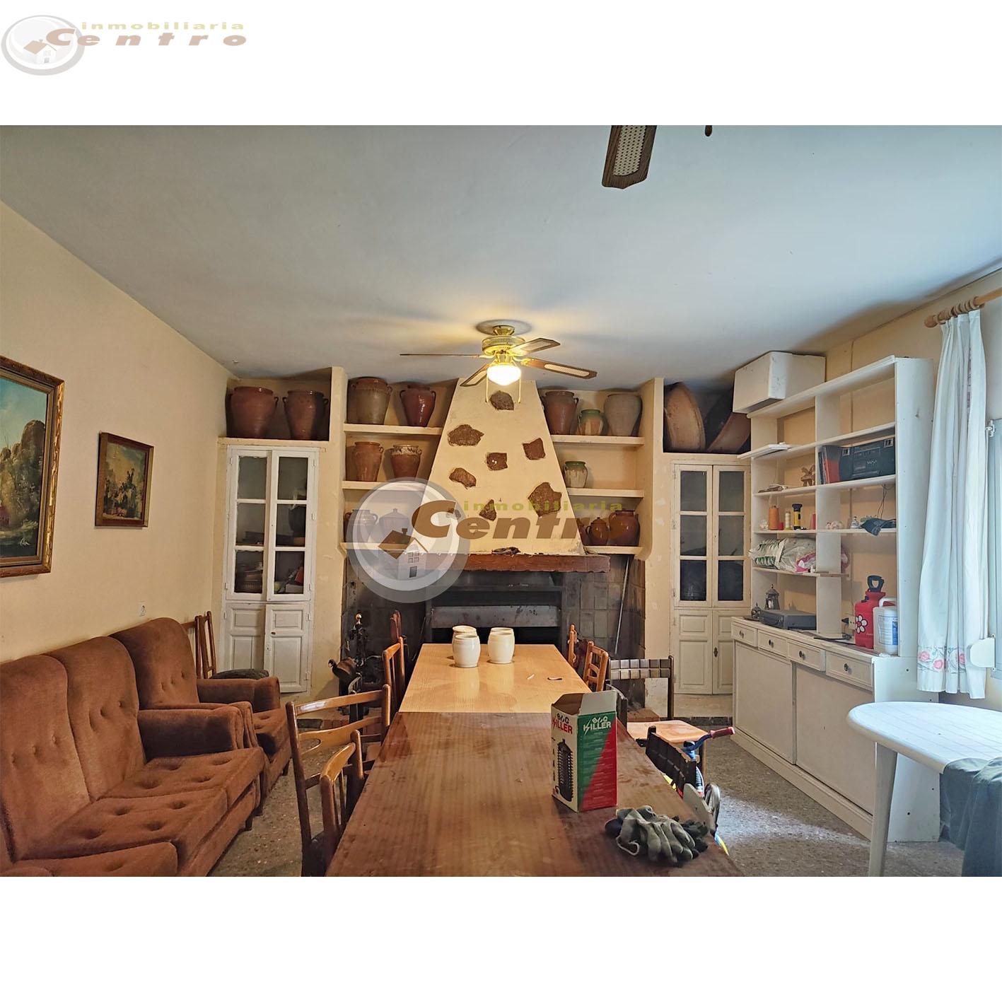 For sale of chalet in Albacete
