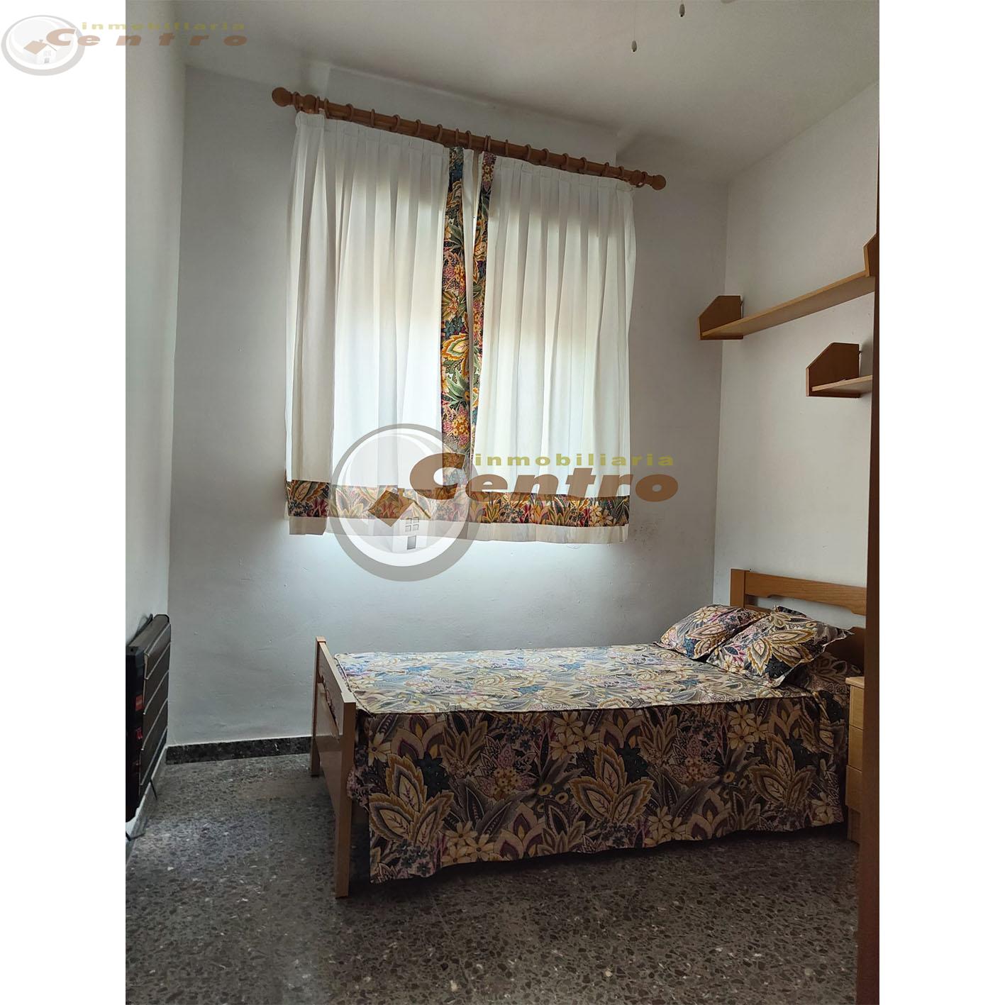 For sale of chalet in Albacete